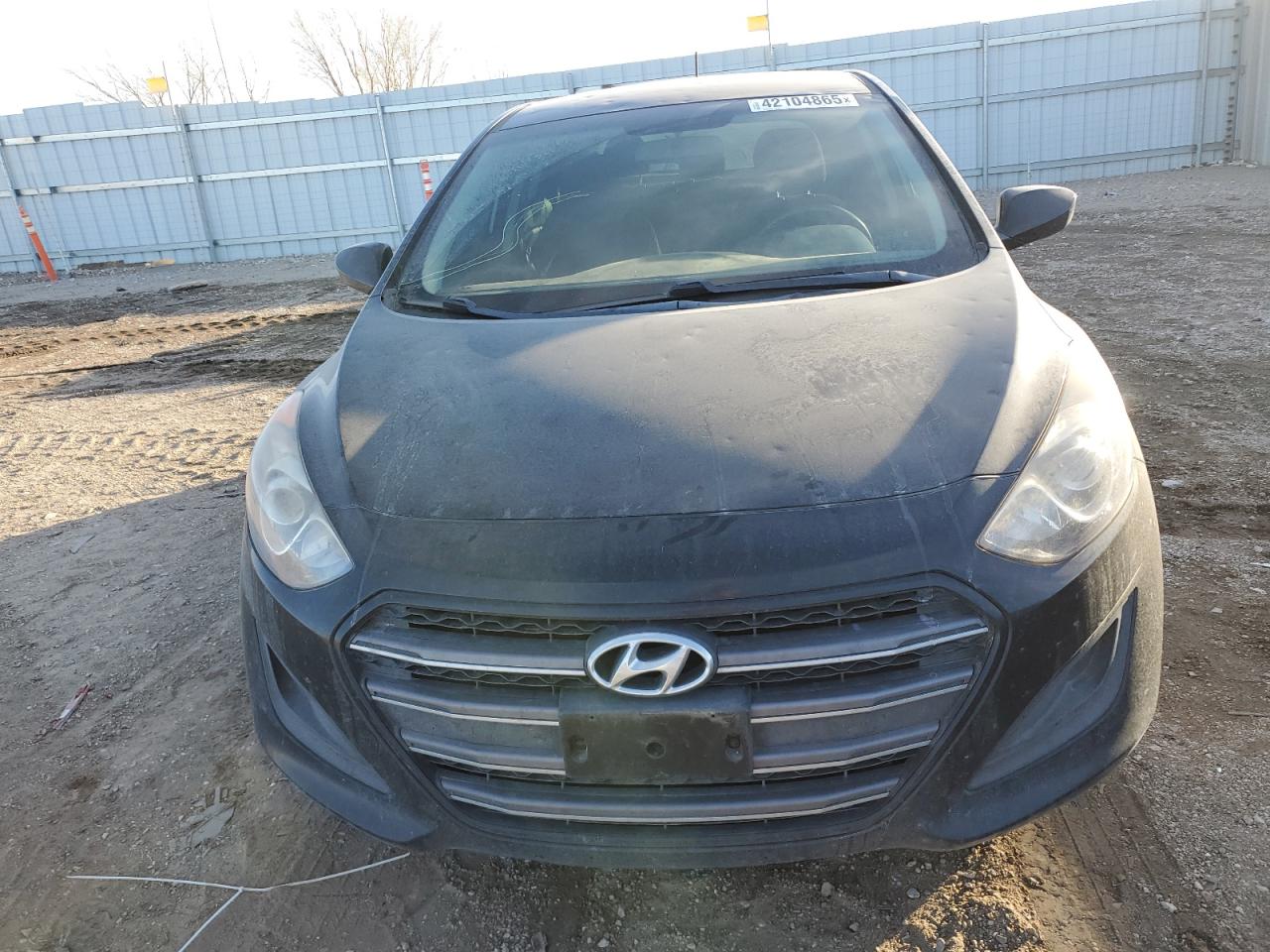 2017 Hyundai Elantra - Image 5