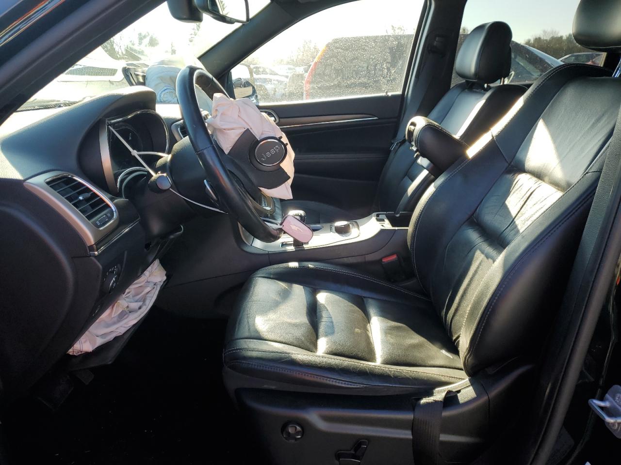 2015 Jeep Grand Cherokee - Image 7