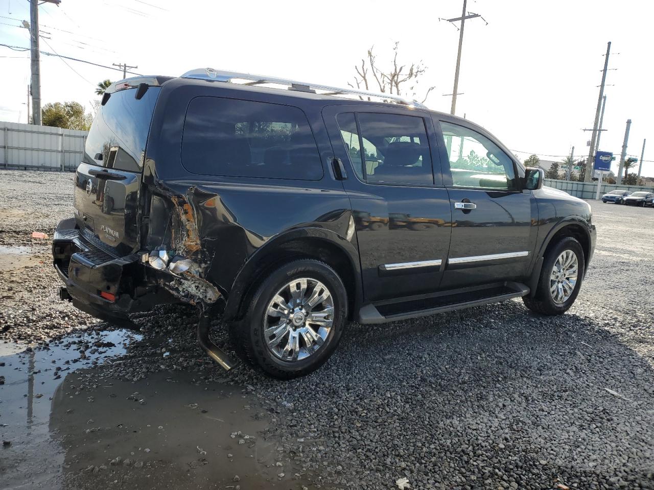 2015 Nissan Armada - Image 3