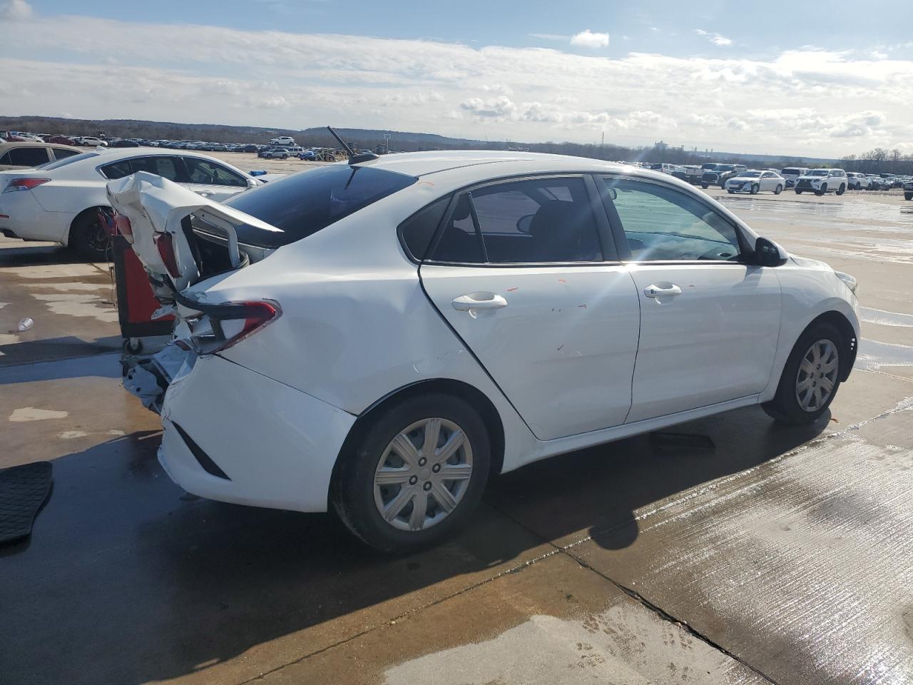 2021 Kia Rio - Image 3