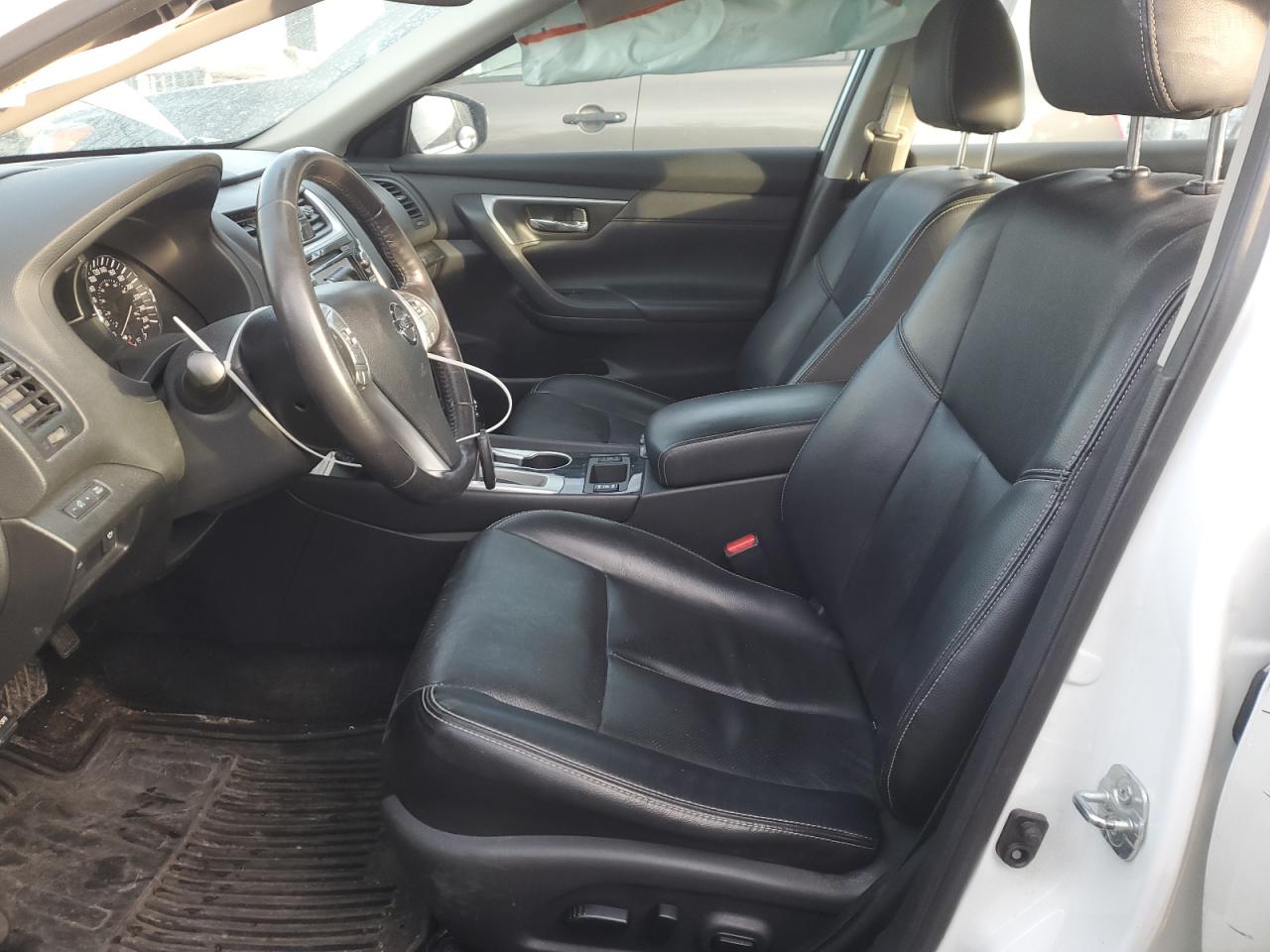 2018 Nissan Altima - Image 7