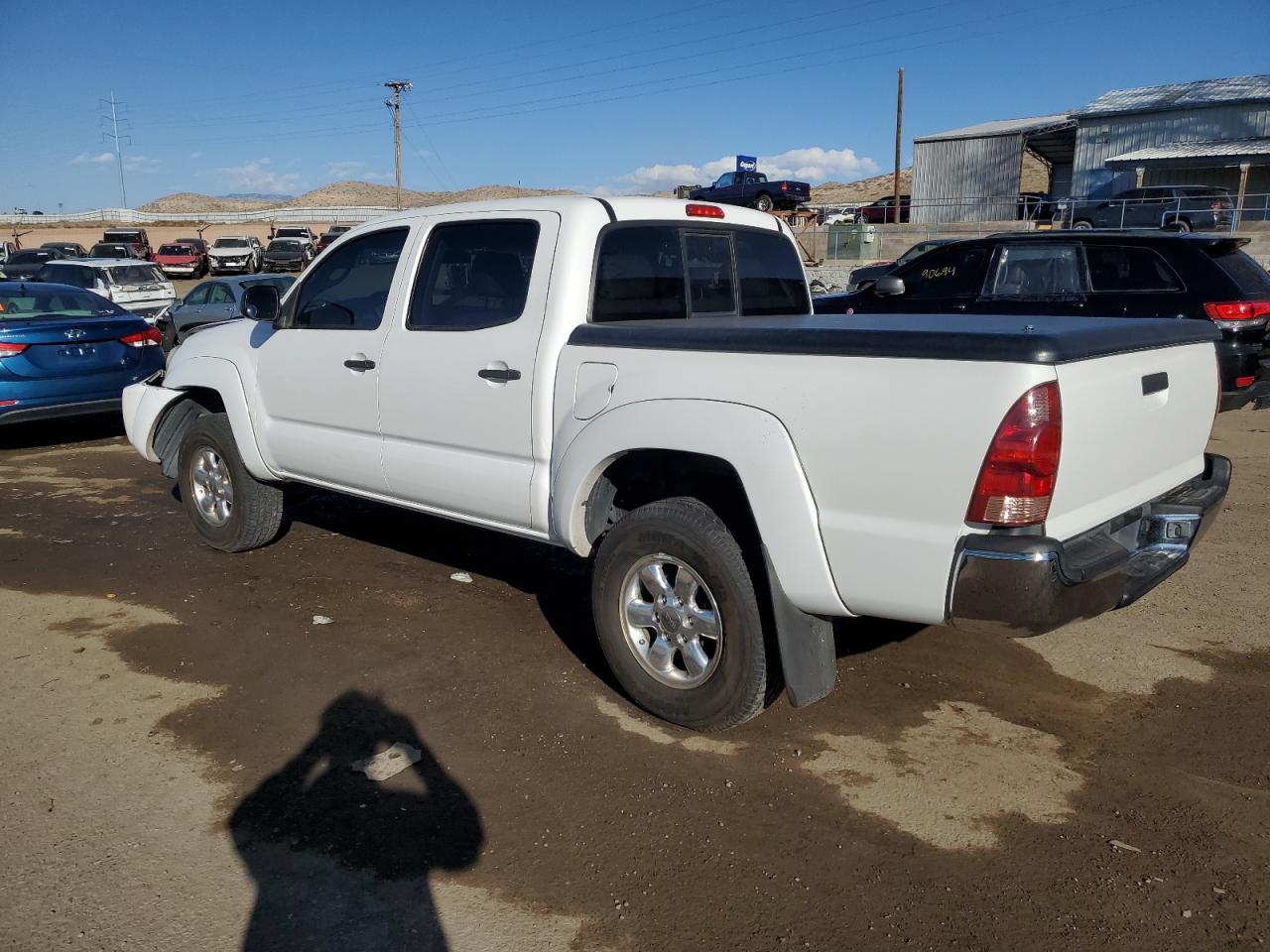 2006 Toyota Tacoma - Image 2