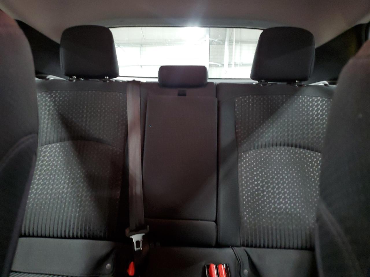 2017 Toyota Prius - Image 10