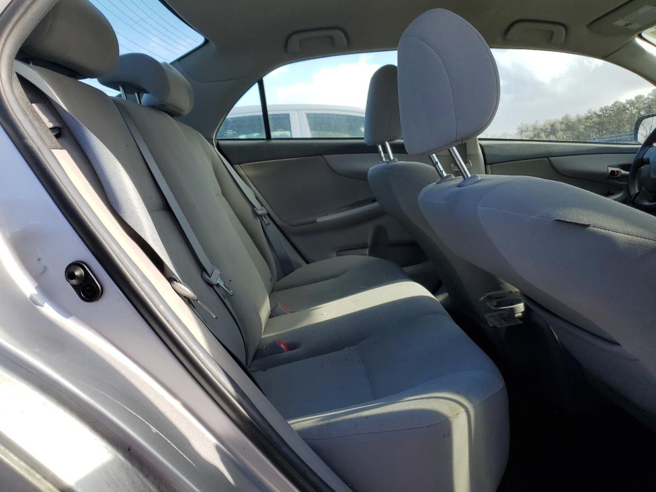 2012 Toyota Corolla - Image 10