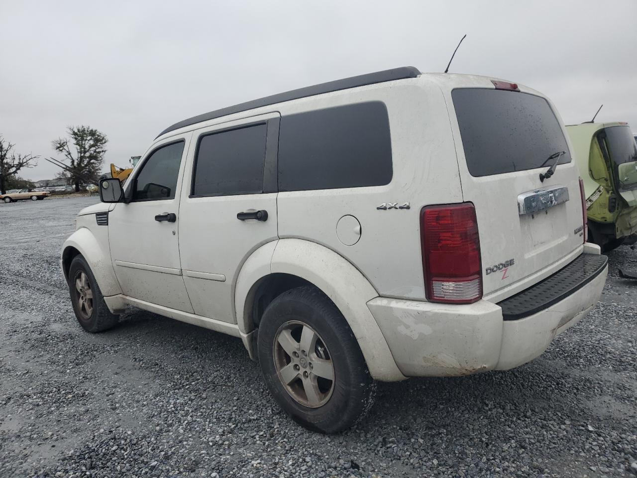 2010 Dodge Nitro - Image 2