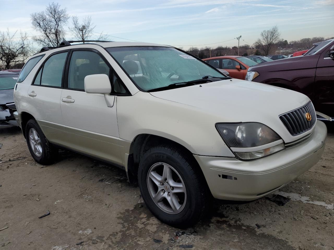 2000 Lexus RX - Image 4
