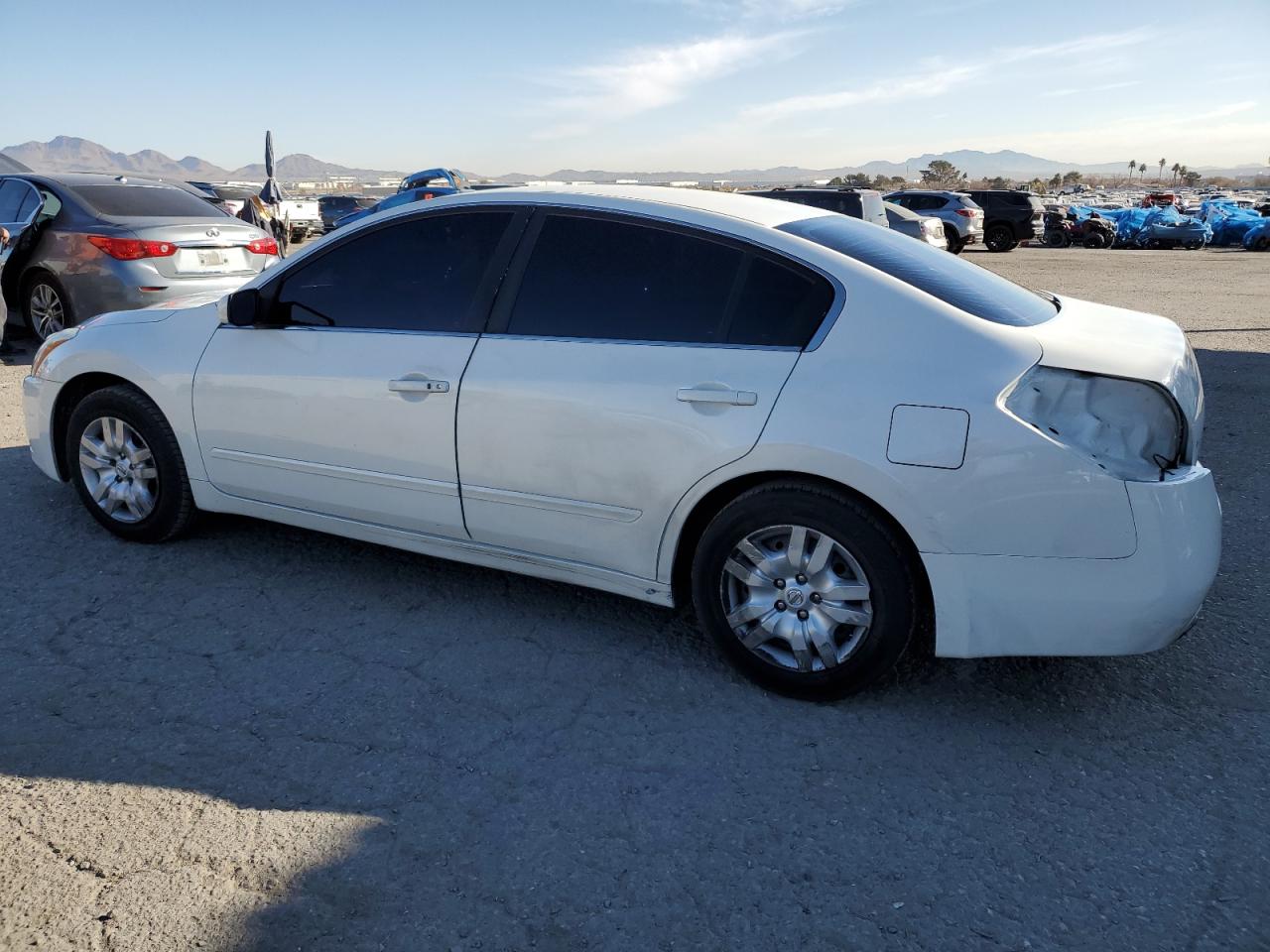 2012 Nissan Altima - Image 2