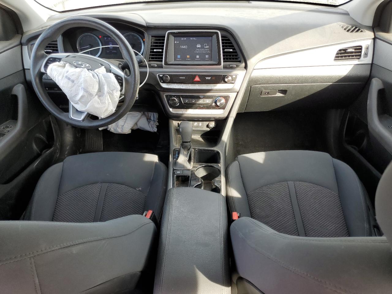 2019 Hyundai Sonata - Image 8