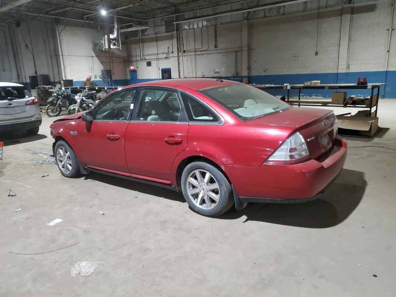 2009 Ford Taurus - Image 2