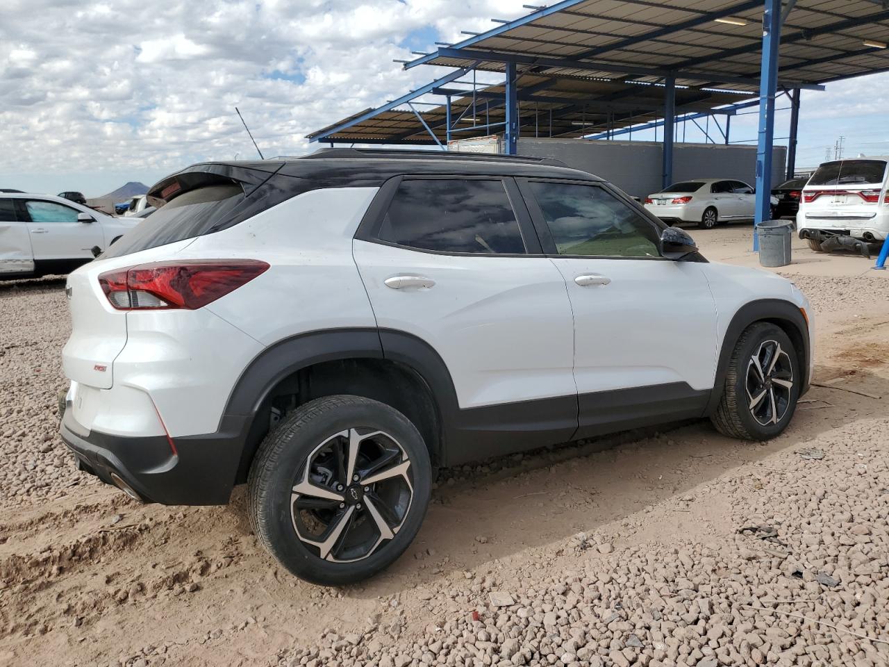 2023 Chevrolet TrailBlazer - Image 3