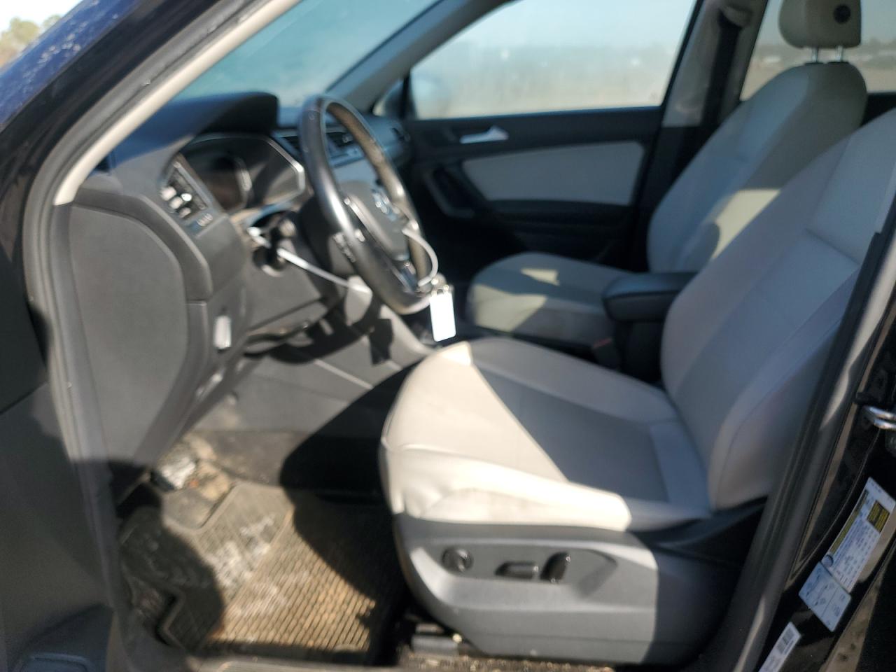 2019 Volkswagen Tiguan - Image 7