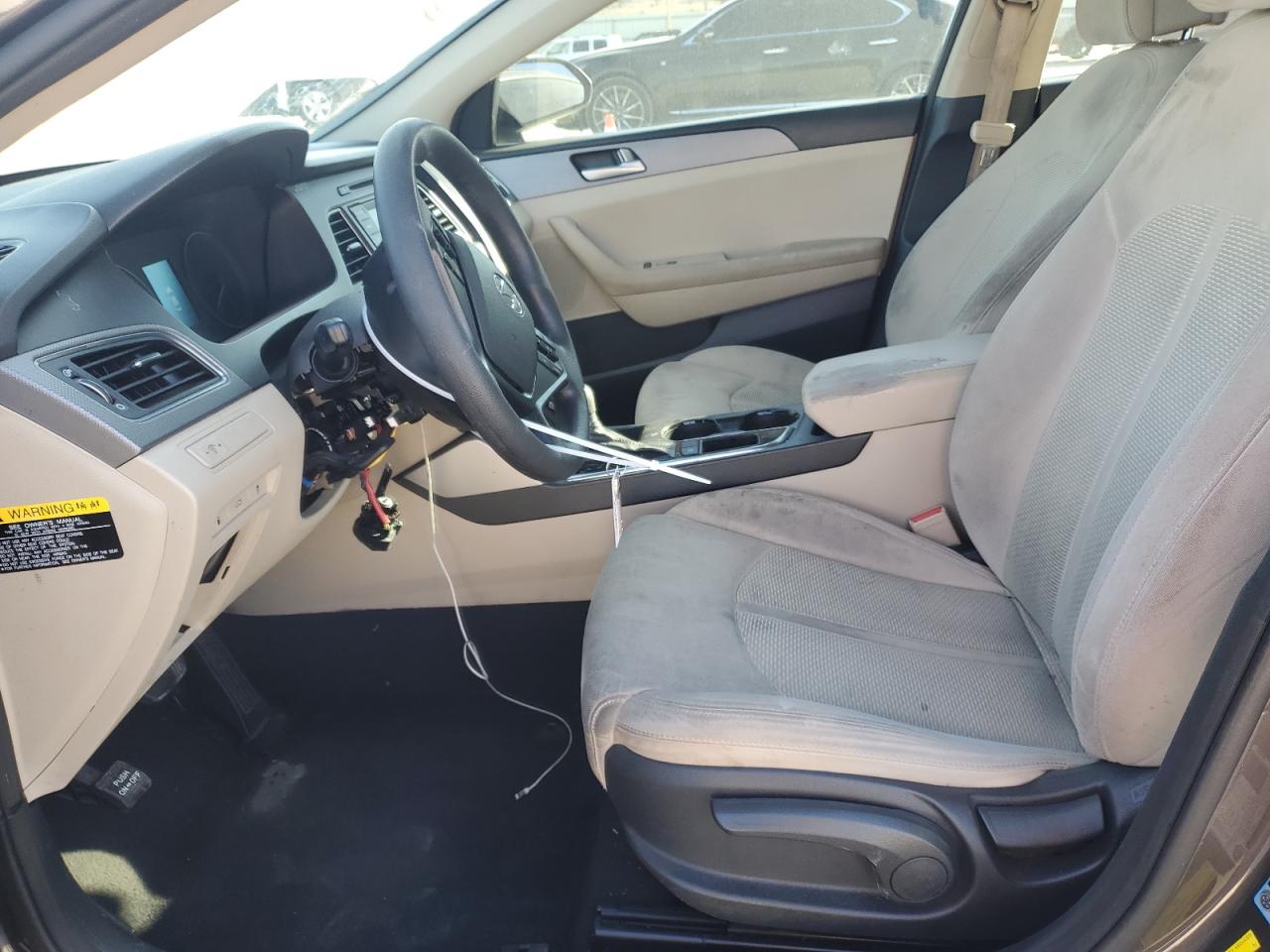 2015 Hyundai Sonata - Image 7