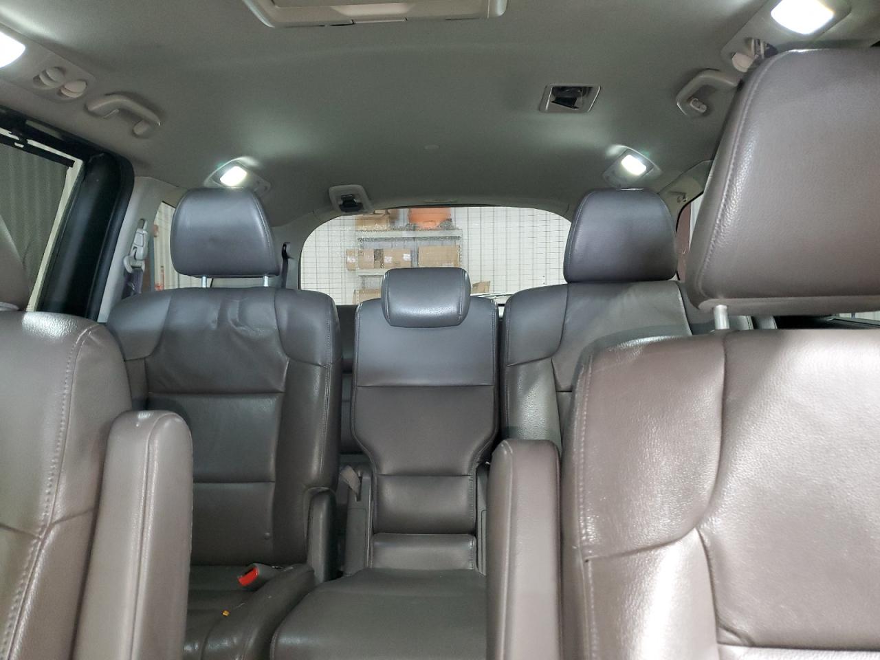 2013 Honda Odyssey - Image 10