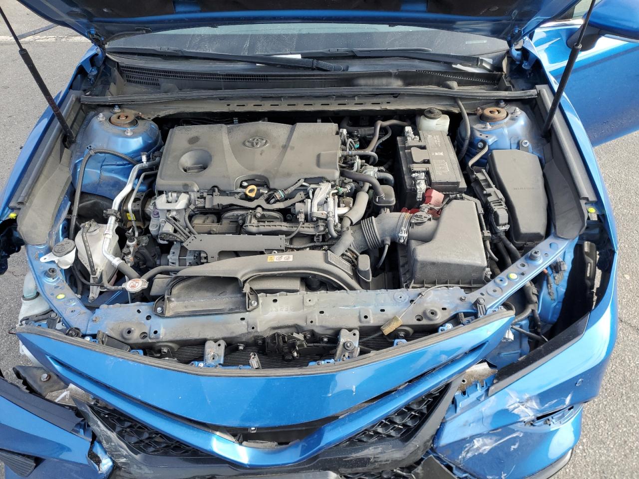2018 Toyota Camry - Image 12
