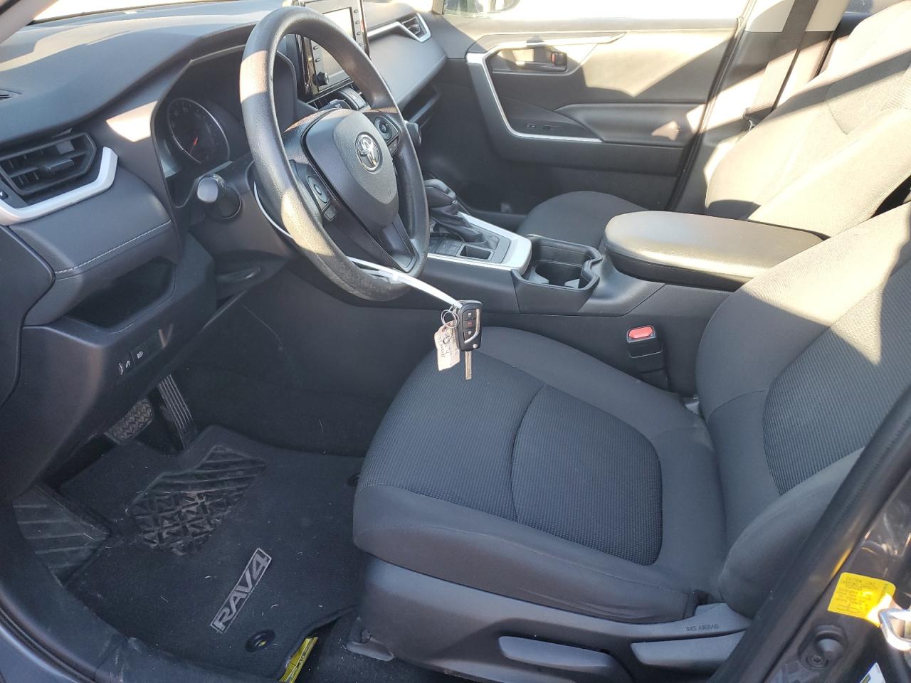 2021 Toyota RAV 4 - Image 7