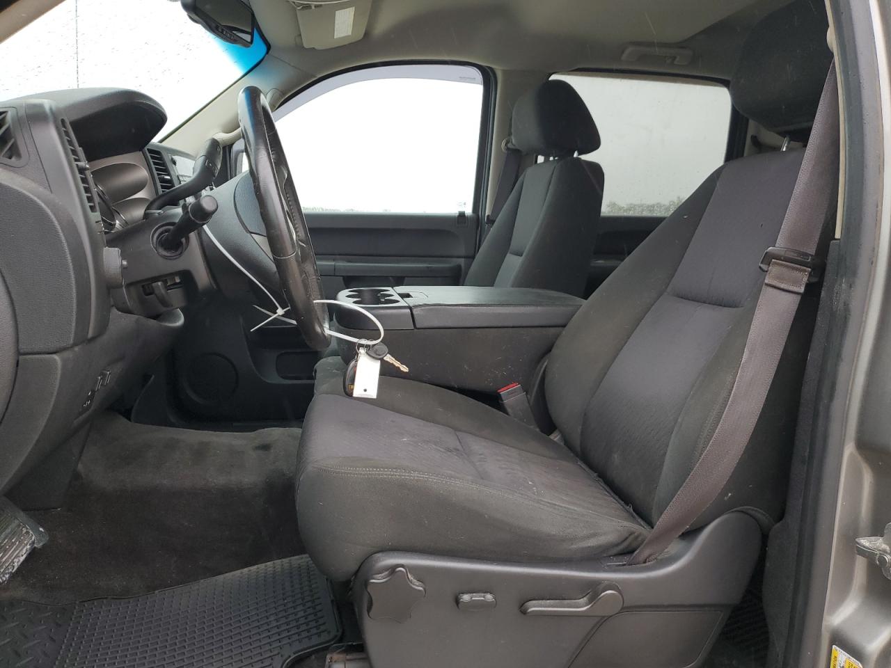 2014 Chevrolet Silverado - Image 7