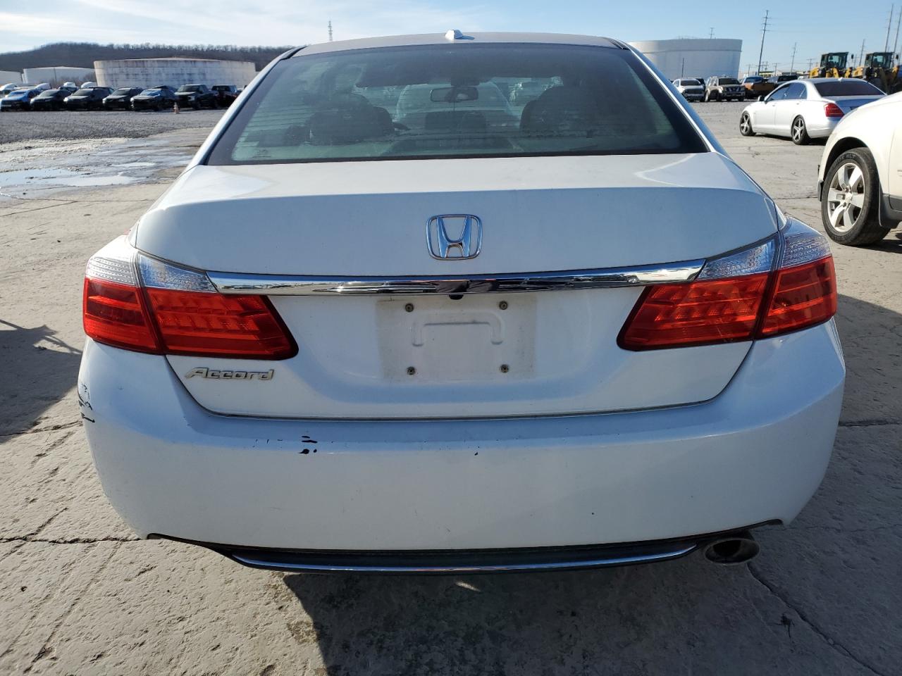 VIN 1HGCR2F81DA057224 2013 HONDA ACCORD no.6