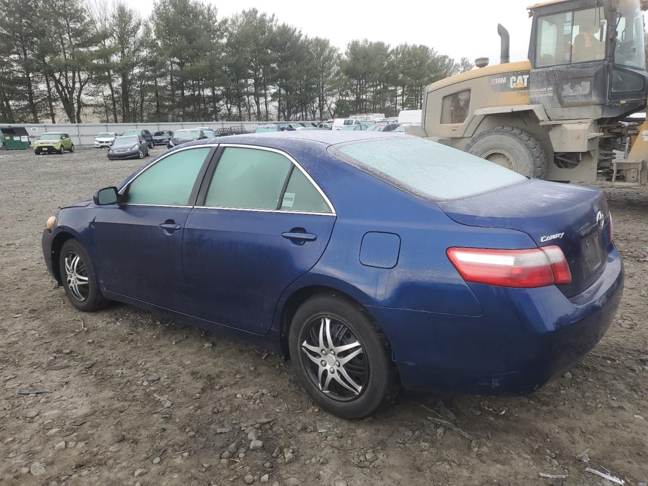 2009 Toyota Camry - Image 2