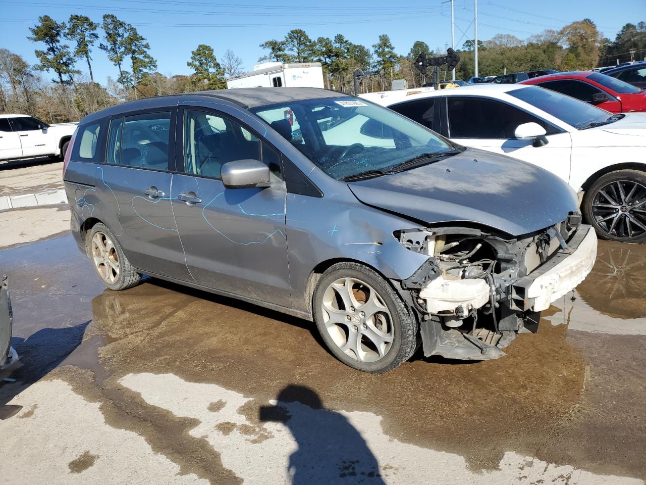 2010 Mazda 5 - Image 4