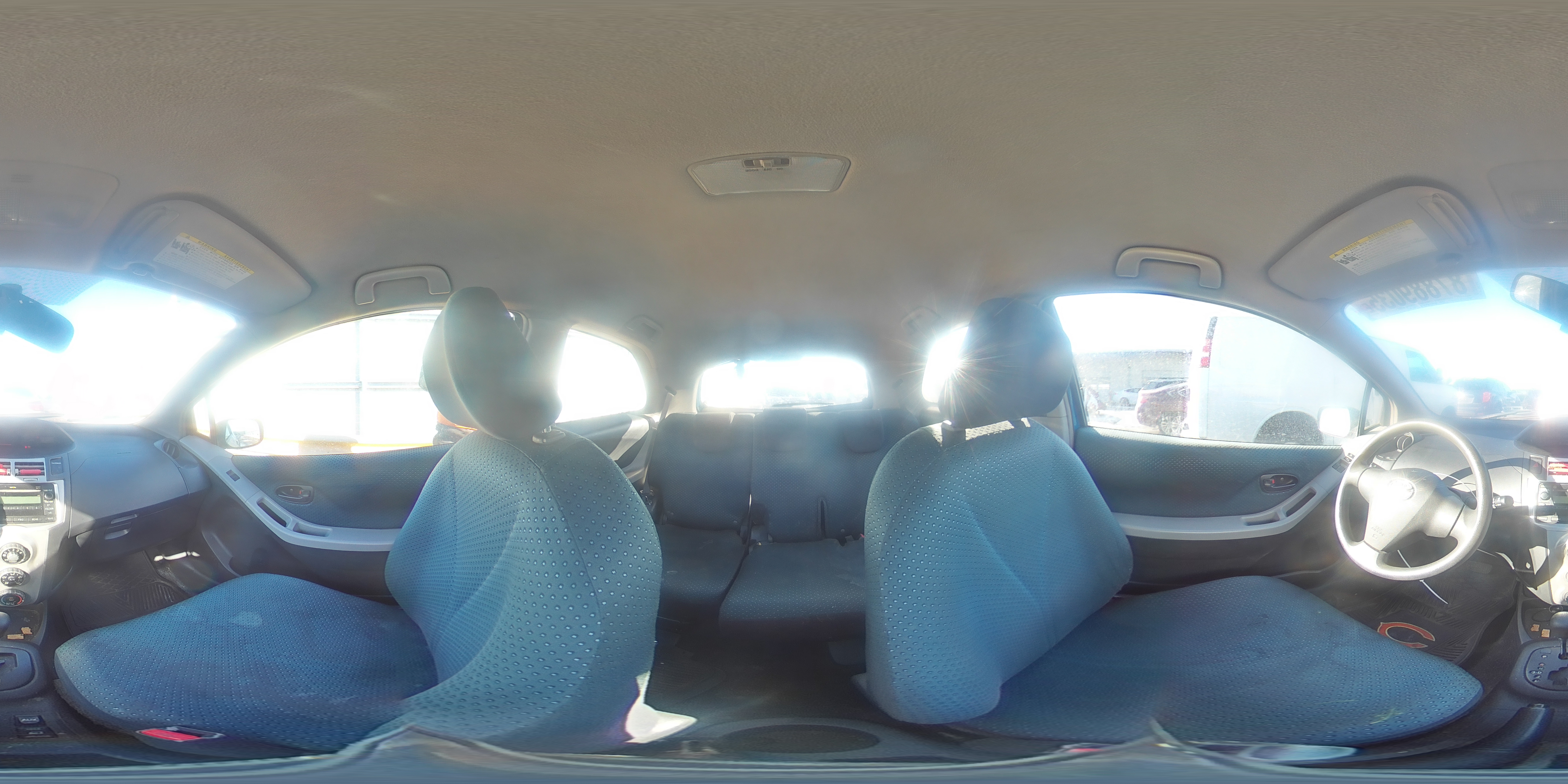 2007 Toyota Yaris - Image 12