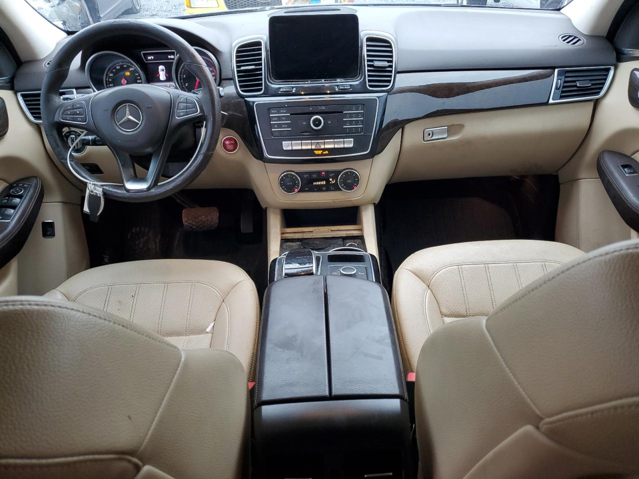 2017 Mercedes-Benz GLE - Image 8
