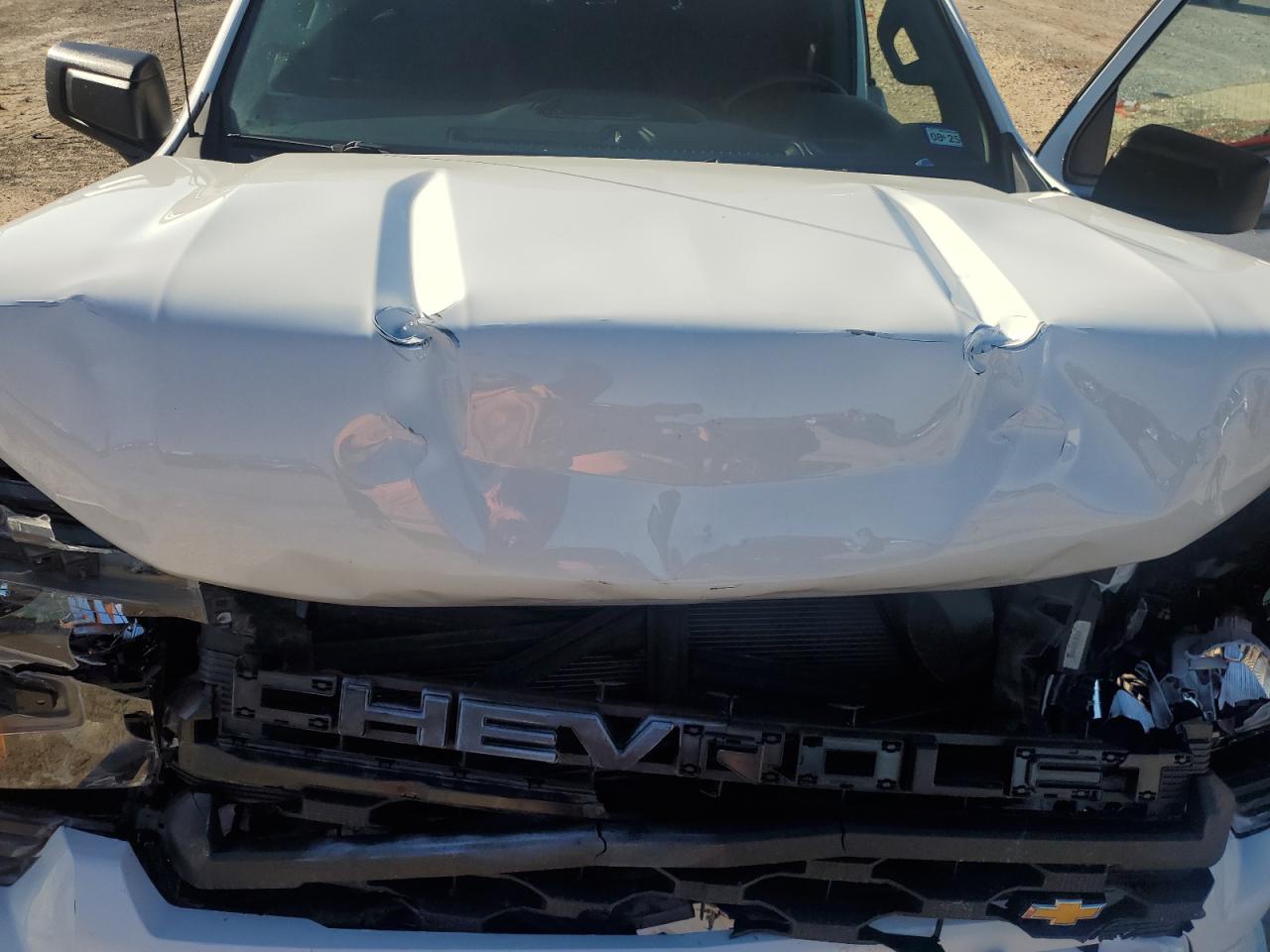 2023 Chevrolet Silverado - Image 12