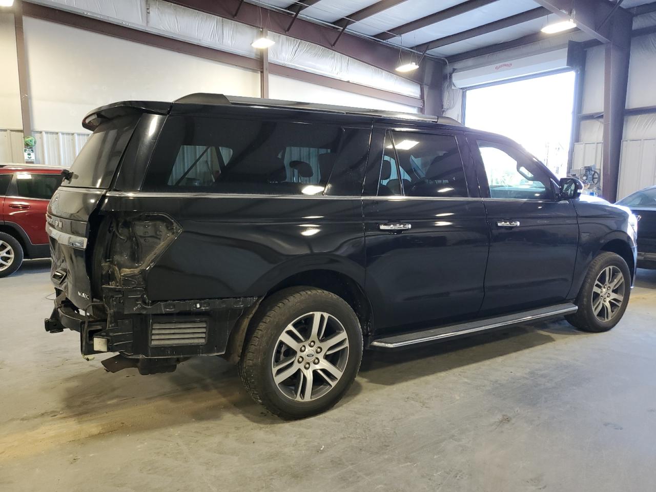 2022 Ford Expedition - Image 3