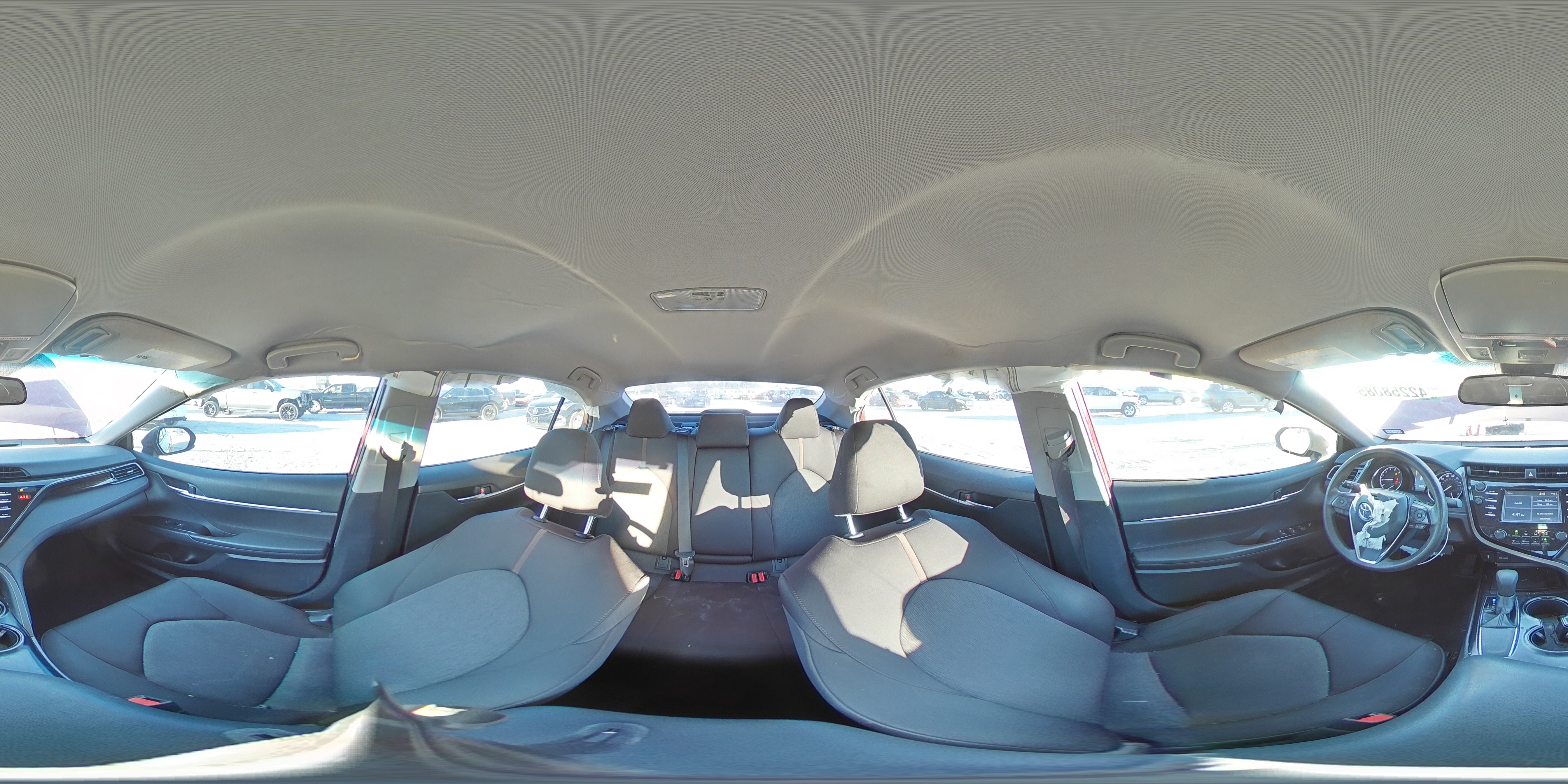 2019 Toyota Camry - Image 12