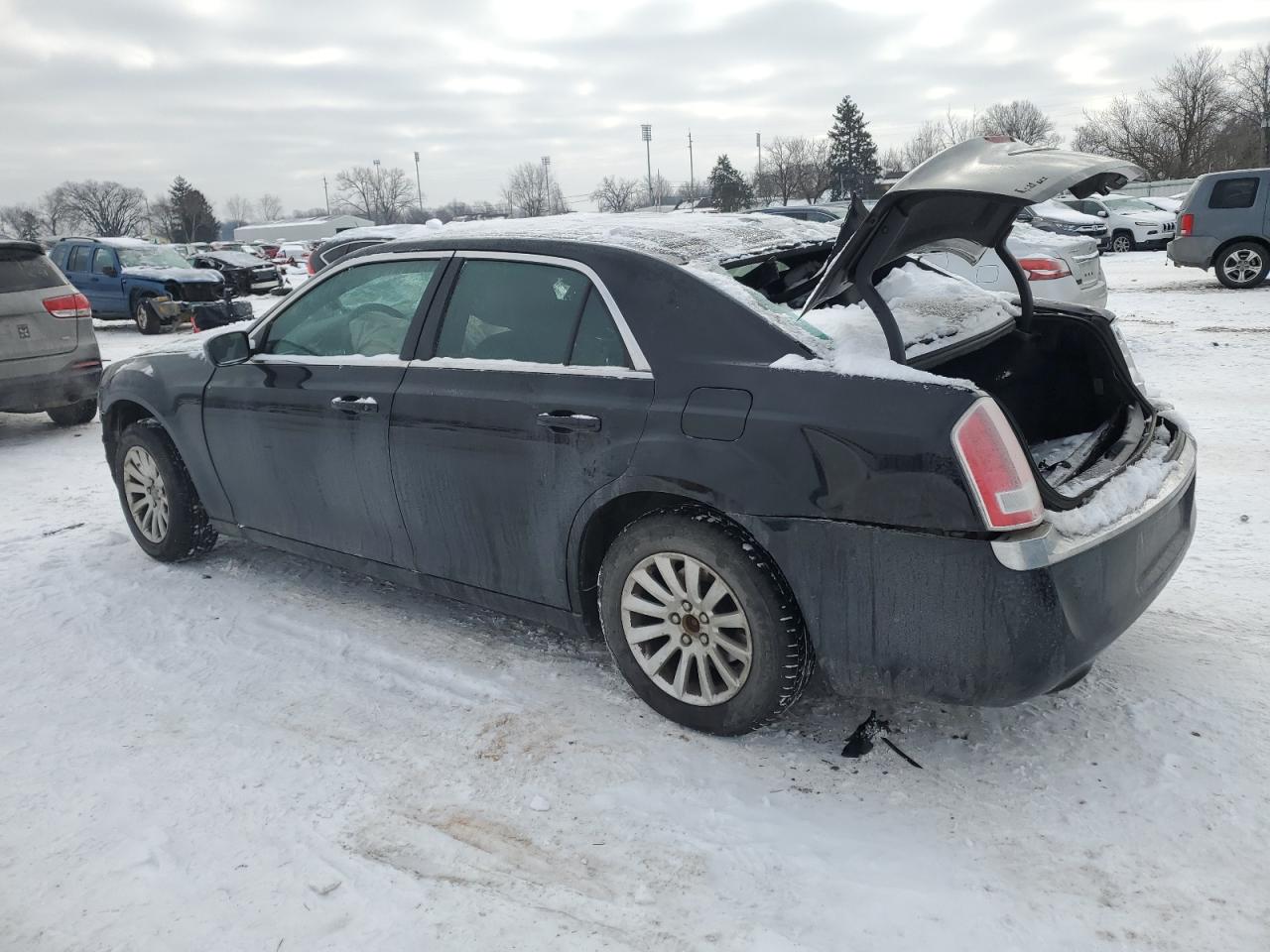 2014 Chrysler 300 - Image 2