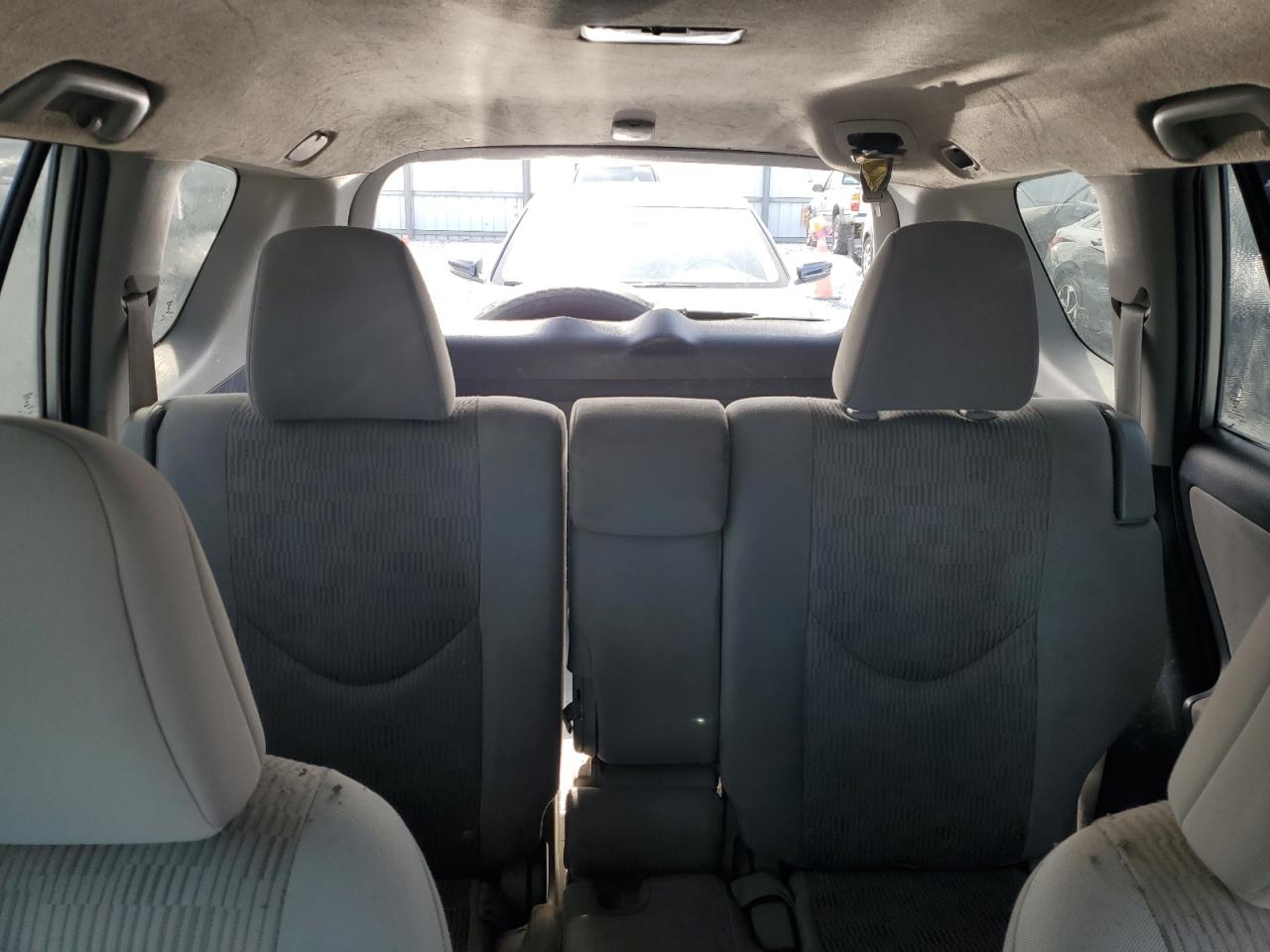 2011 Toyota RAV 4 - Image 10