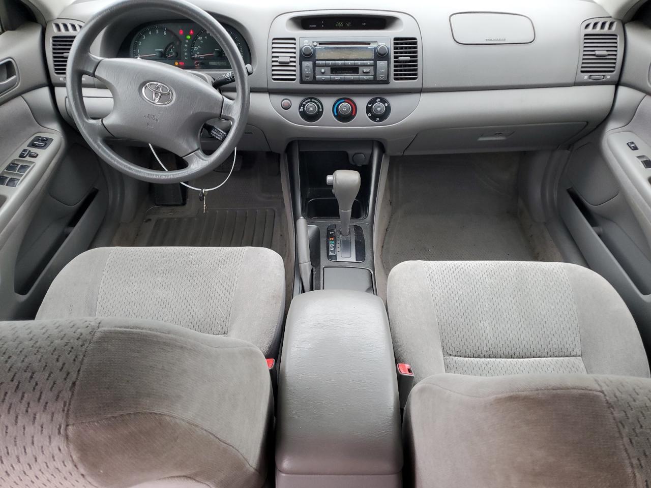 2002 Toyota Camry - Image 8