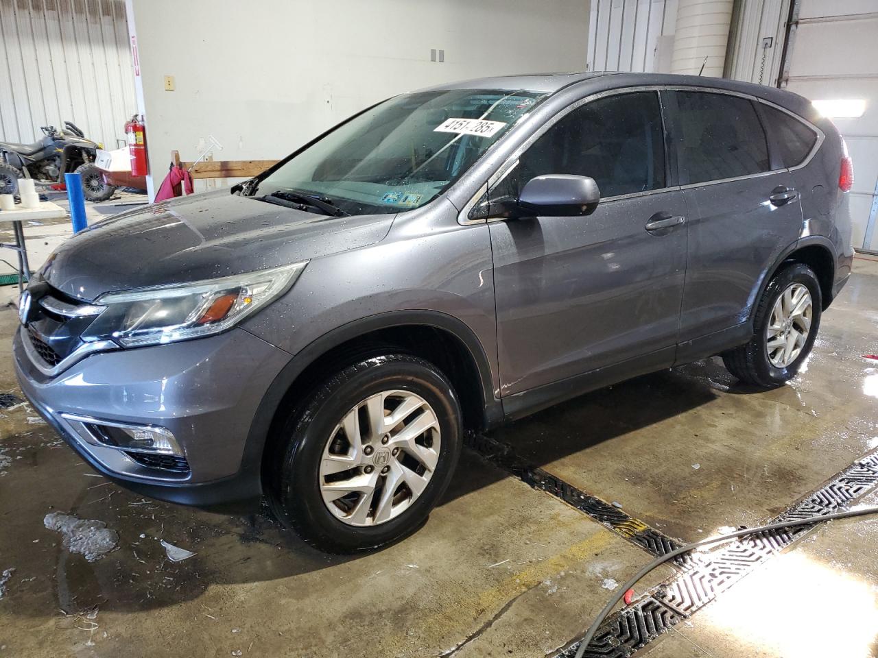 VIN 2HKRM4H56GH636745 2016 HONDA CRV no.1