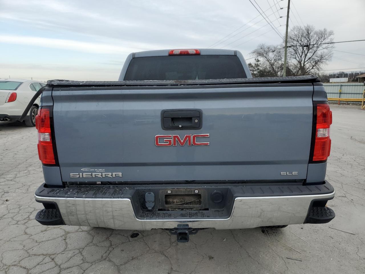 2015 GMC Sierra - Image 6