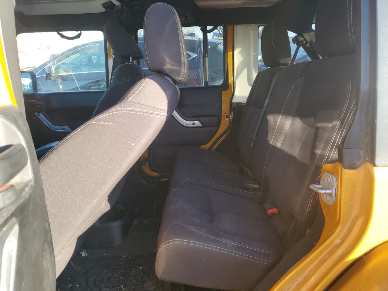 2014 Jeep Wrangler - Image 11
