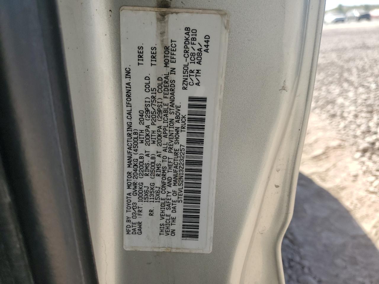 2003 Toyota Tacoma - Image 12