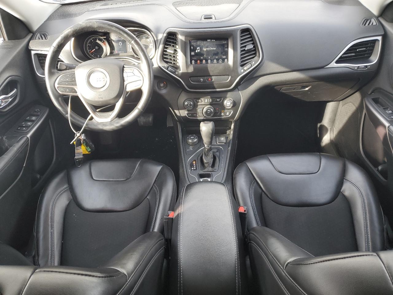 2019 Jeep Grand Cherokee - Image 8