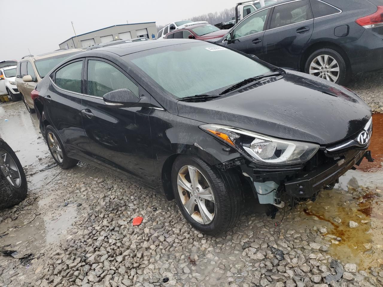 2016 Hyundai Elantra - Image 4