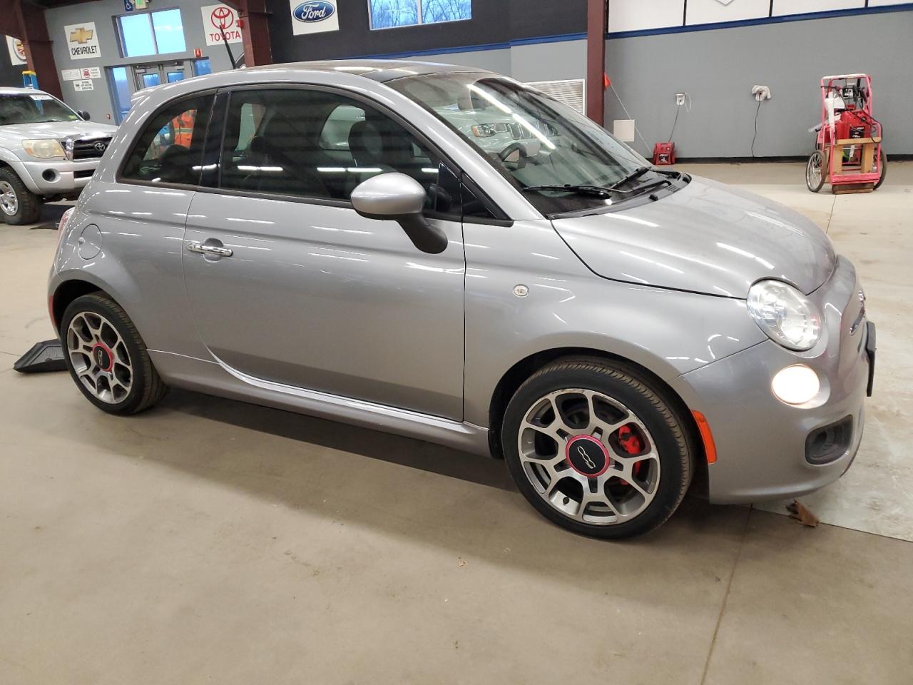 VIN 3C3CFFBR4FT721707 2015 FIAT 500 no.4