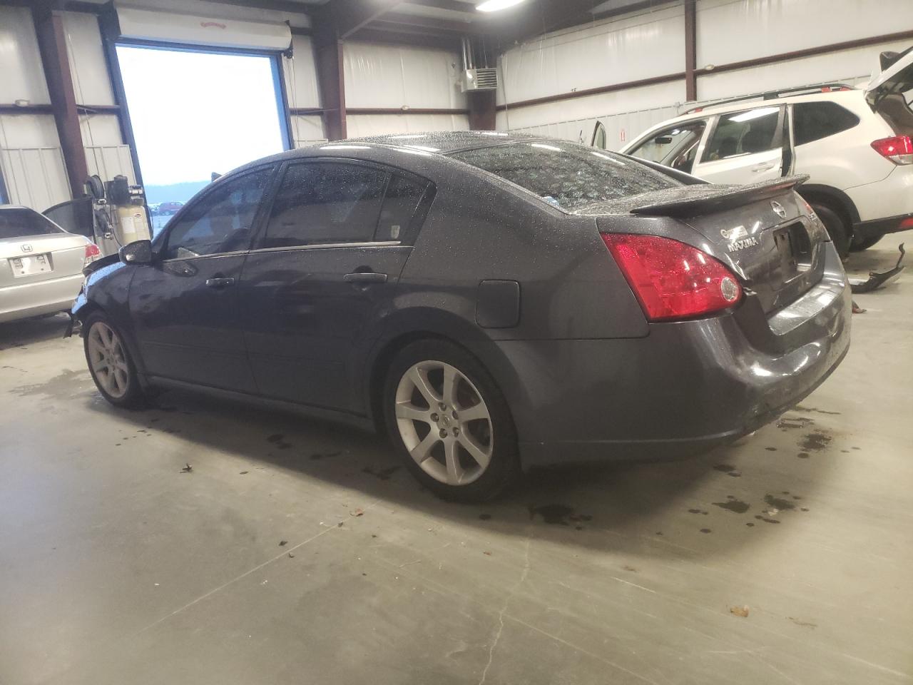 2008 Nissan Maxima - Image 2