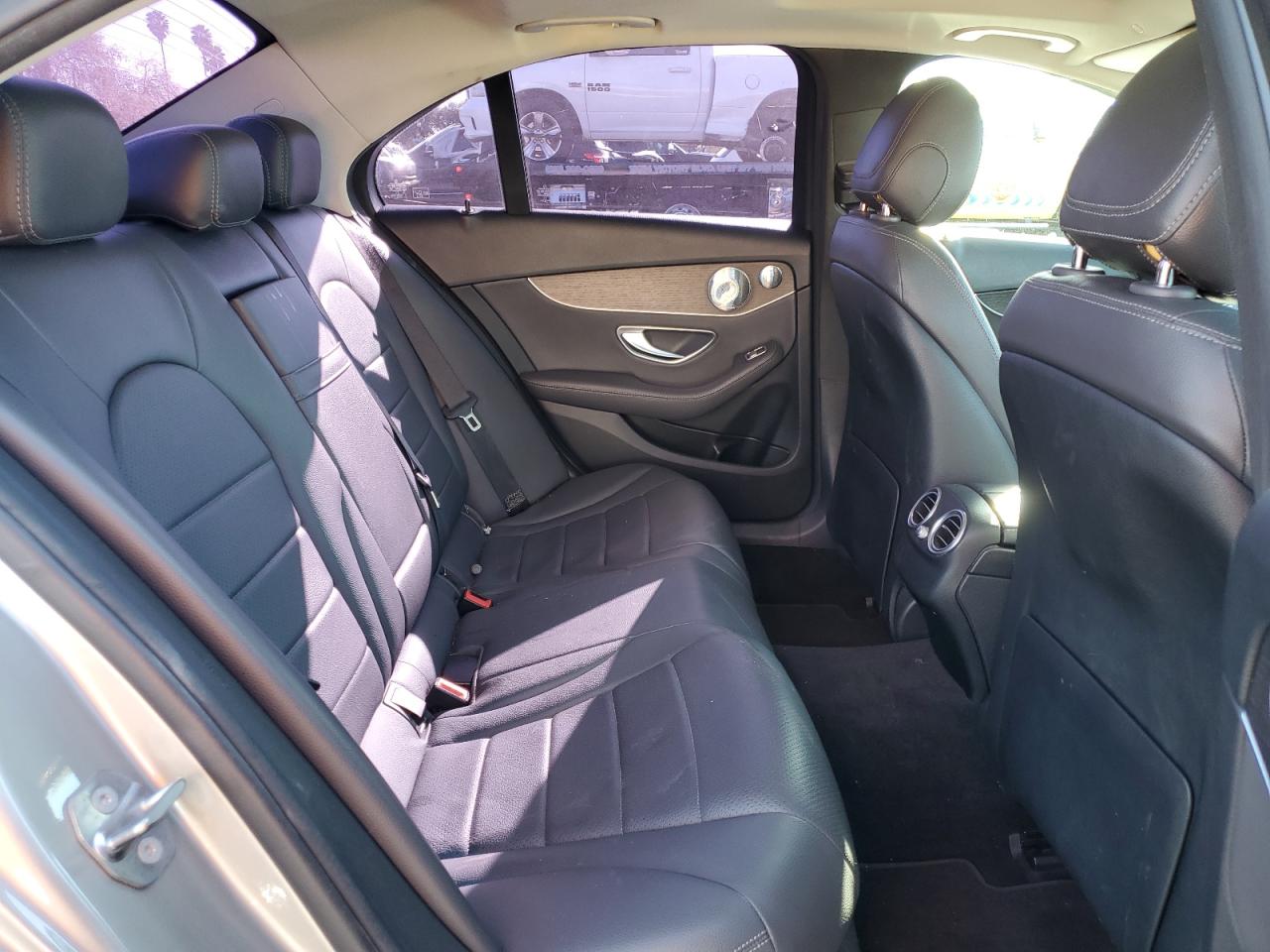2020 Mercedes-Benz C-klasse - Image 10