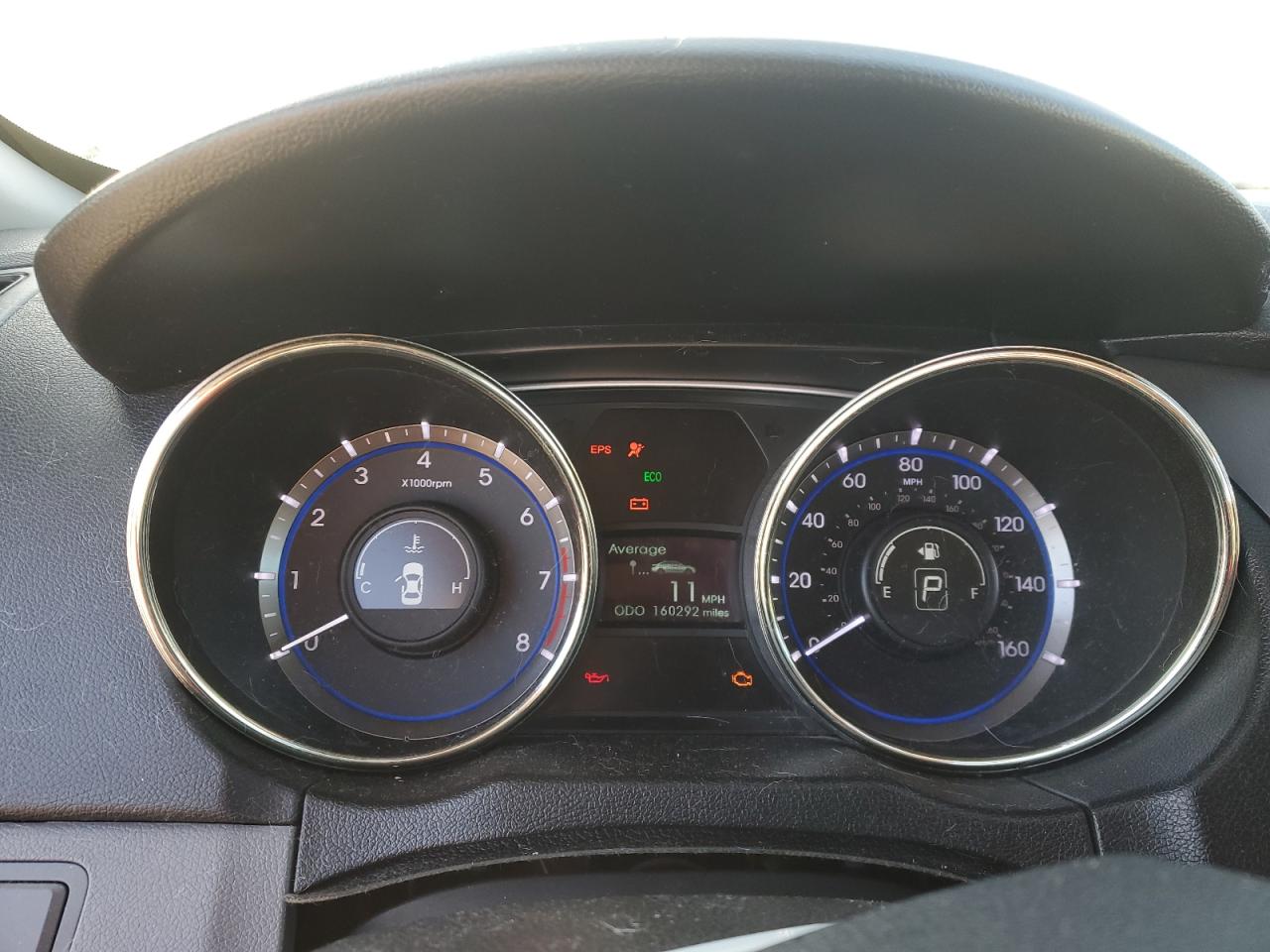 2012 Hyundai Sonata - Image 9