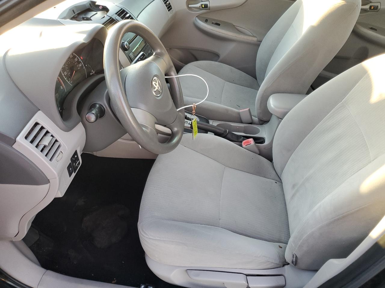 2010 Toyota Corolla - Image 7