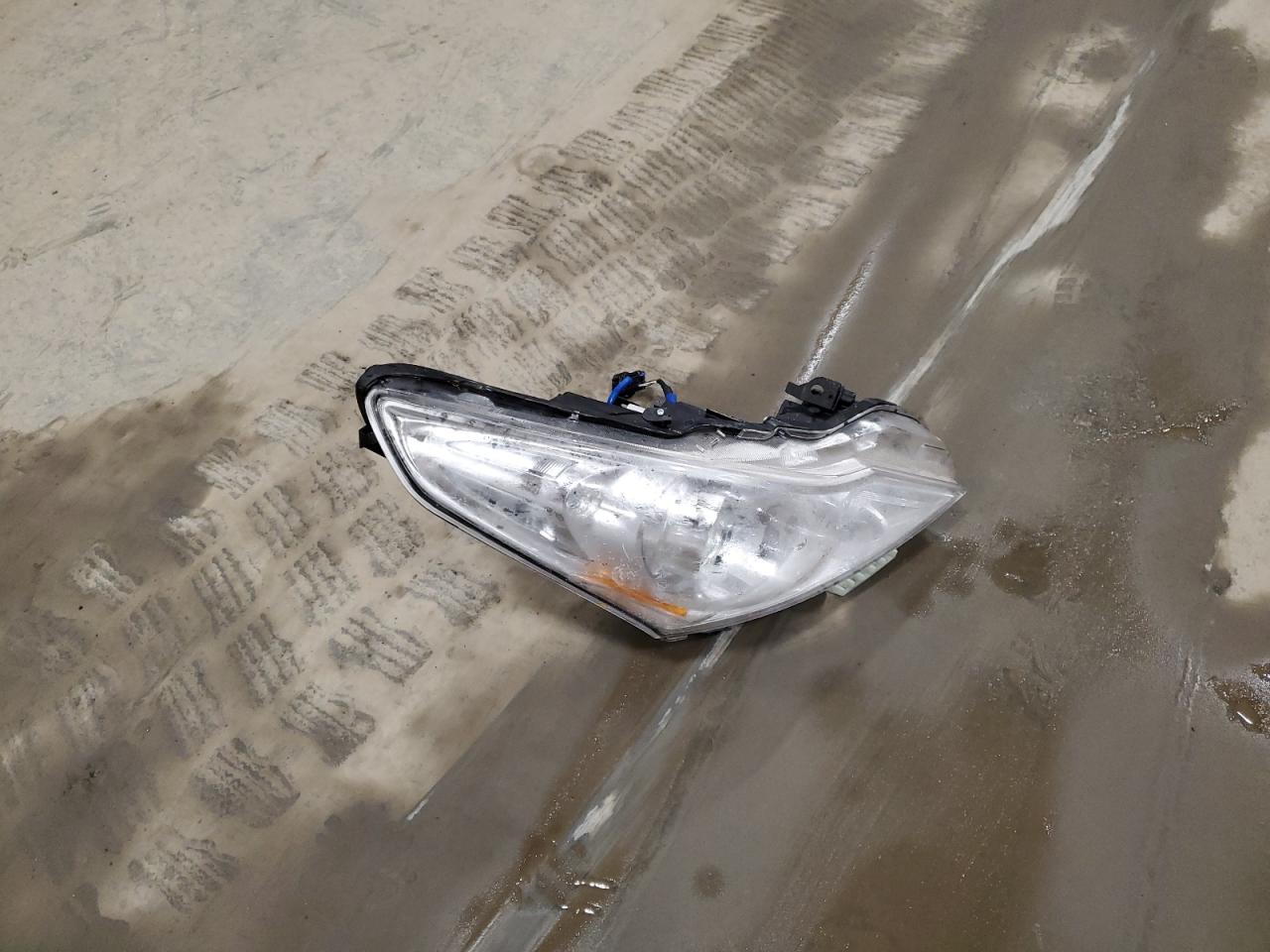 2011 Infiniti G - Image 14