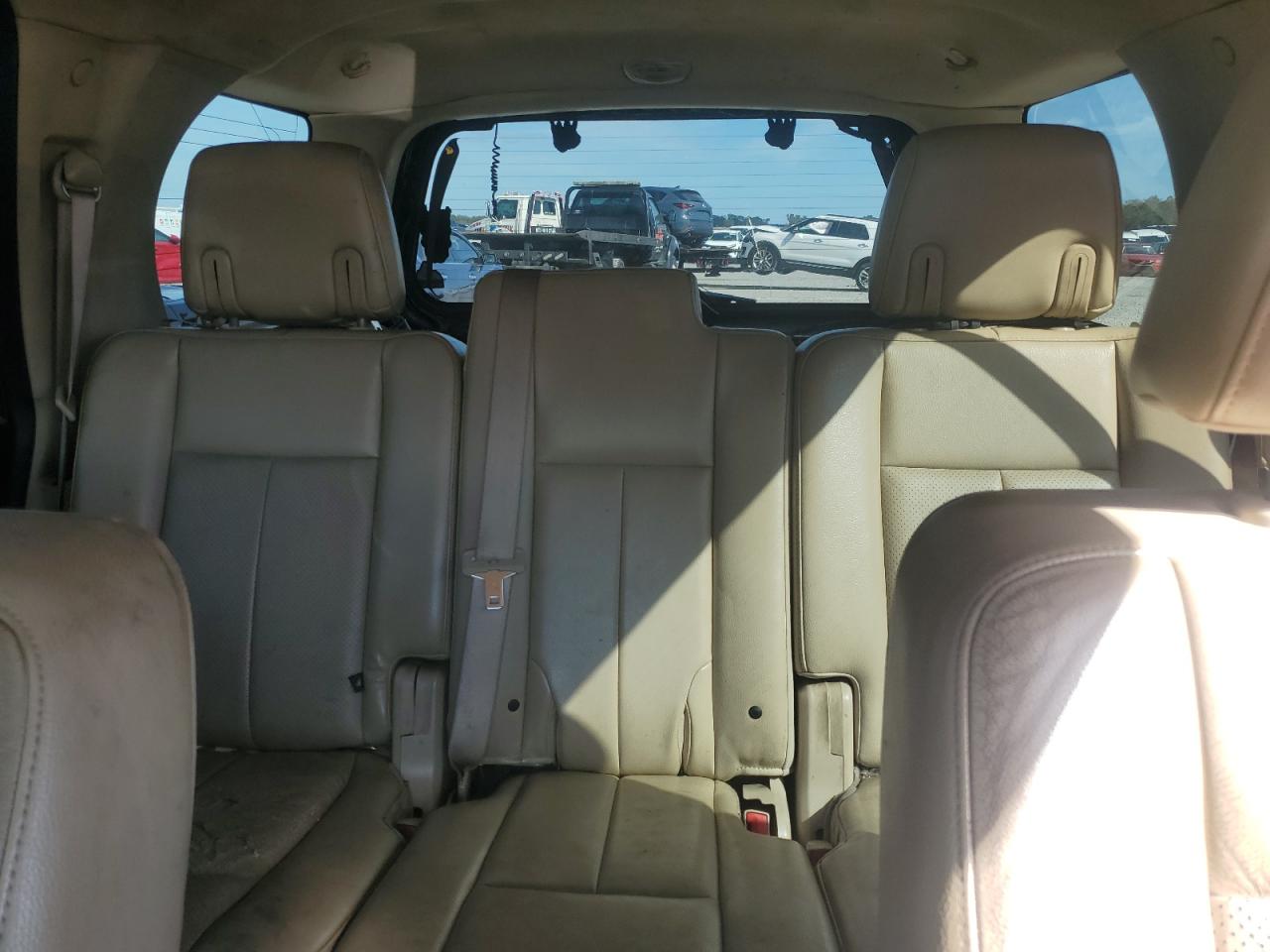 2011 Ford Expedition - Image 10