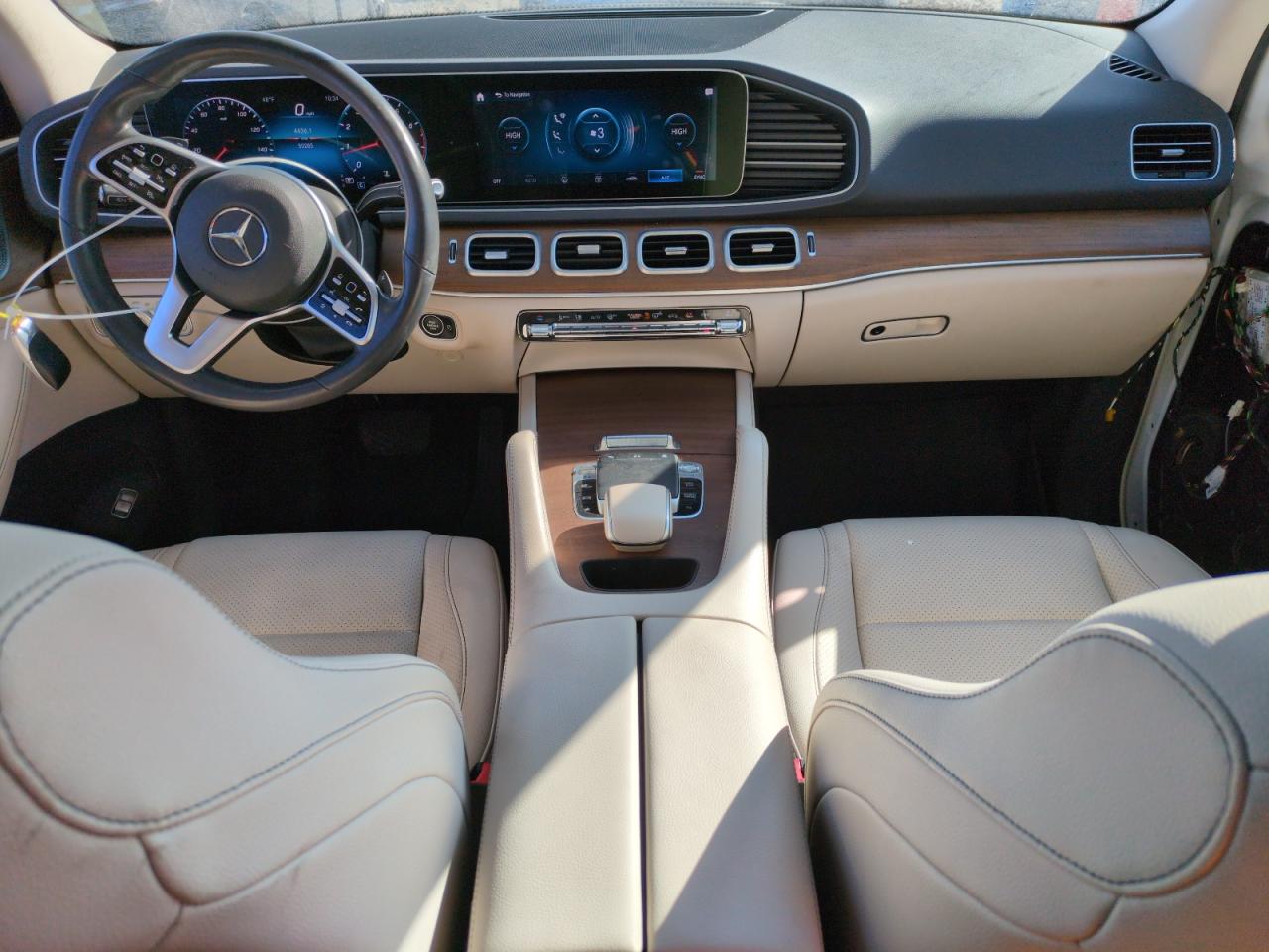 2020 Mercedes-Benz GLE - Image 8