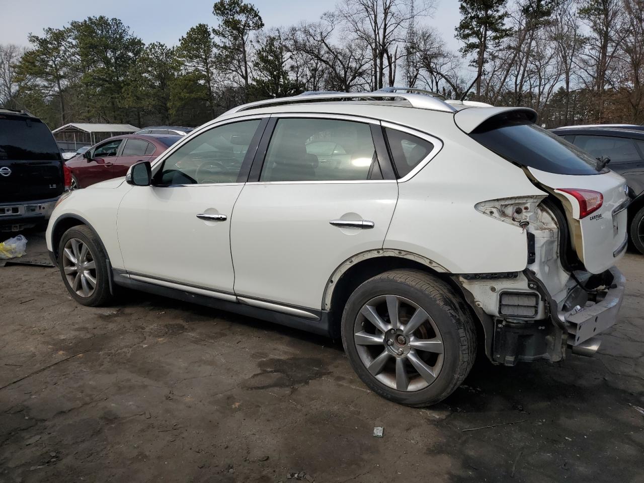2017 Infiniti QX50 - Image 2