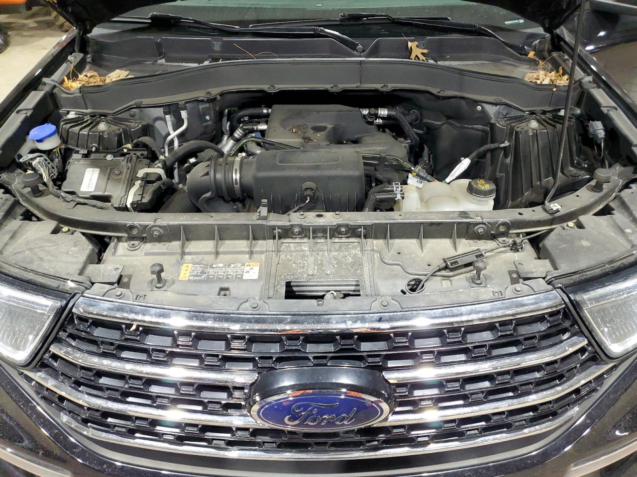 2020 Ford Explorer - Image 11
