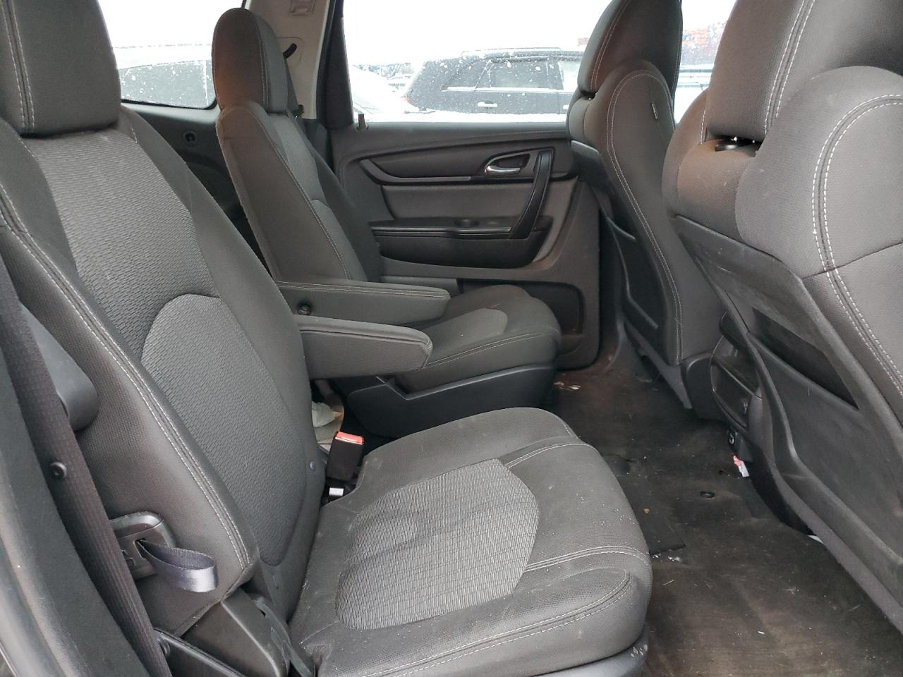 2017 Chevrolet Traverse - Image 11
