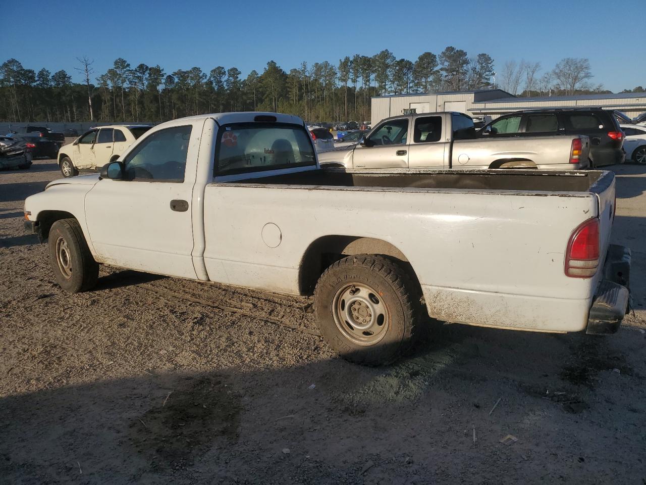 1997 Dodge Dakota - Image 2