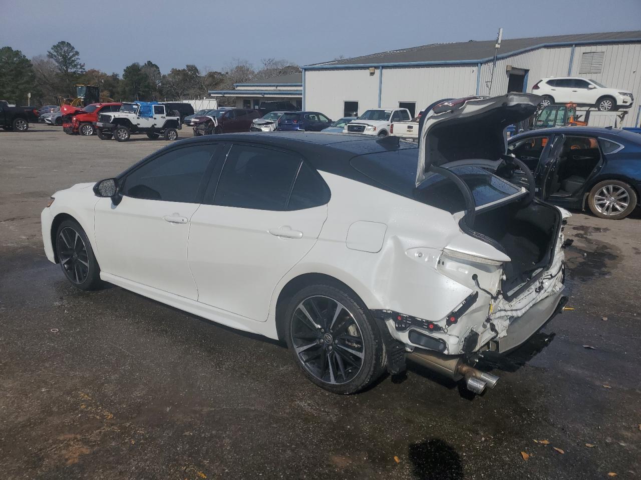 2020 Toyota Camry - Image 2